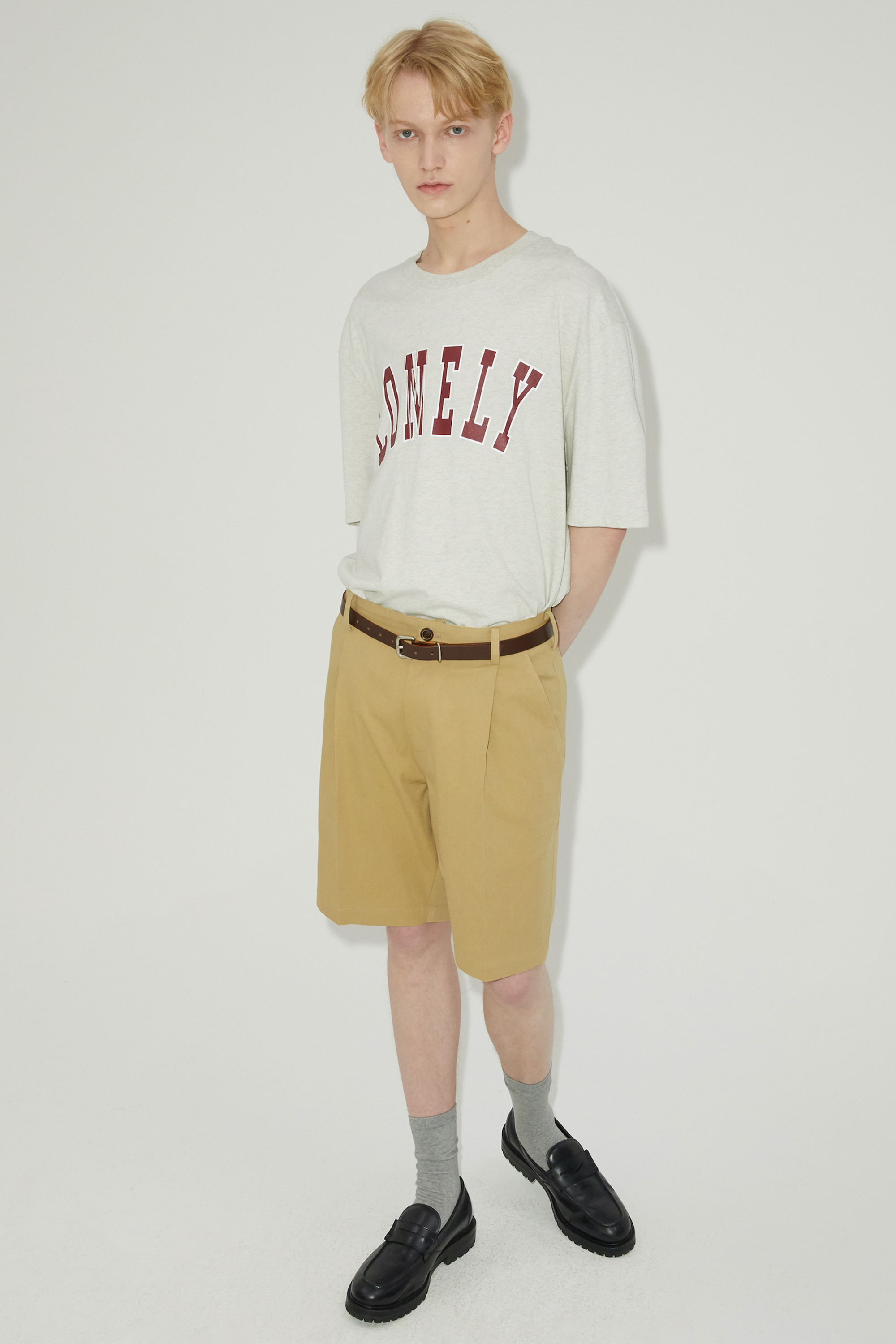 LONELY/LOVELY SHORT SLEEVE T SHIRT OATMEAL