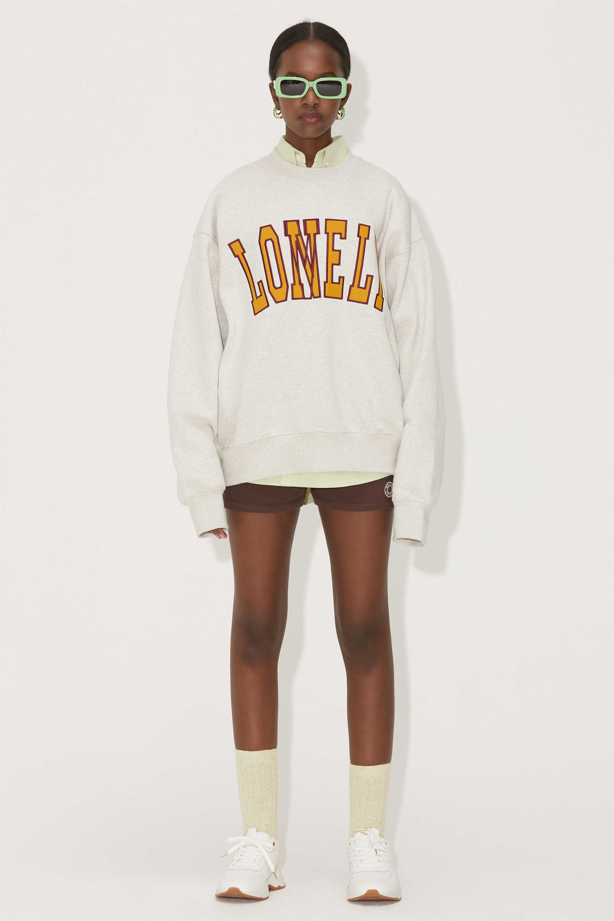 [CARRY OVER] LONELY/LOVELY FLUFF SWEATSHIRT
